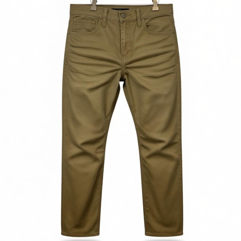 Sleek Dockers slim fit men’s khaki pants, 30x28